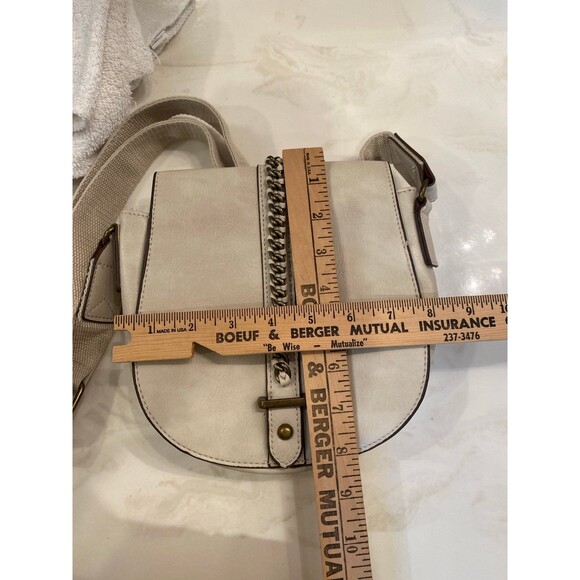 Time And Tru Emery Bag Crossbody Purse  Beige Chain Accent Multiple Pockets - Picture 11 of 12